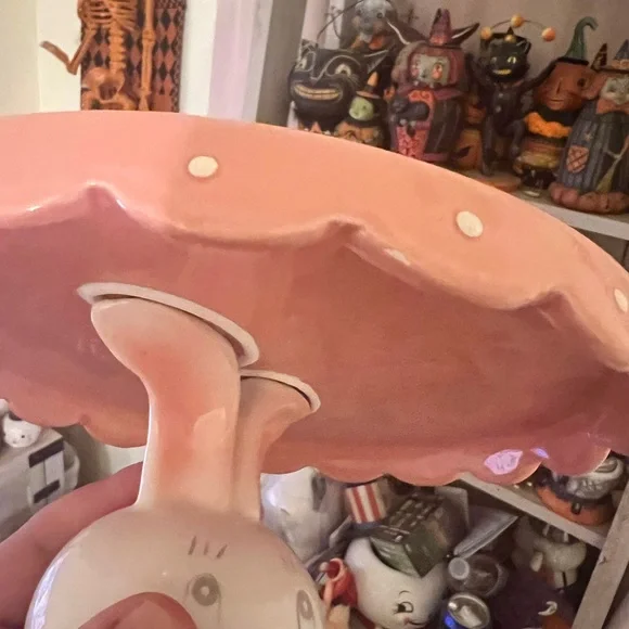 JOHANNA PARKER EASTER CAKE STAND - Picture 5 of 6